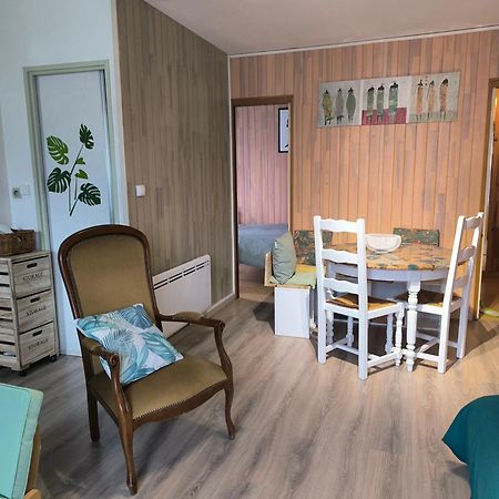 Appartement Vert Tendre Face A La Montagne Bagneres-de-Luchon Exterior photo